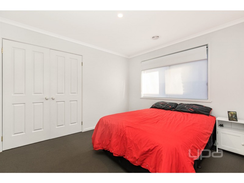 79 Catherine Drive, Hillside VIC 3037