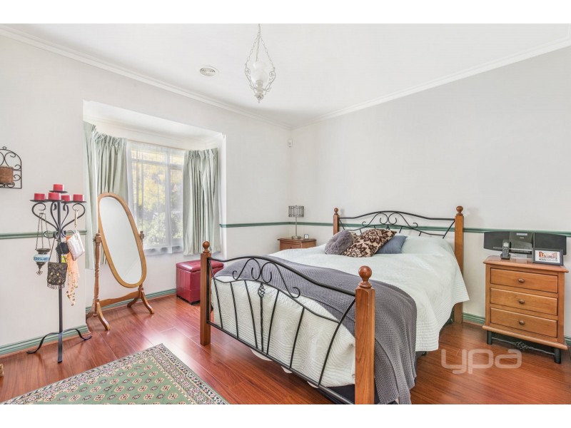 25 Bundeena Avenue, Kealba VIC 3021