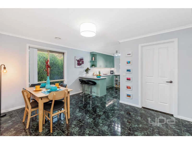 2/20 Norman Street, St Albans VIC 3021