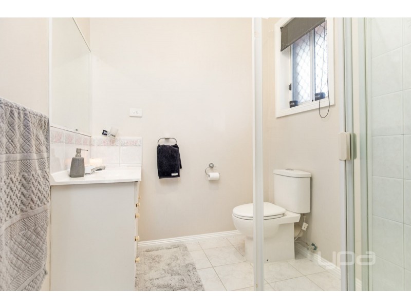 31 McNicholl Way, Delahey VIC 3037