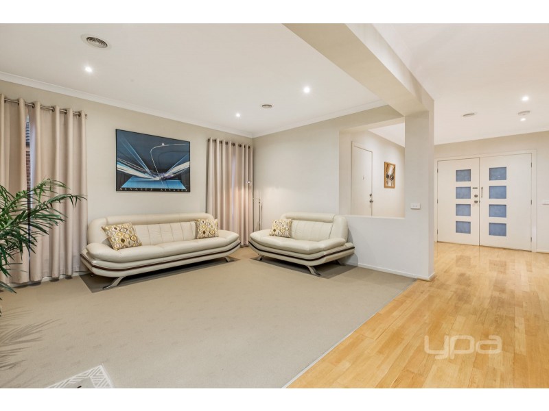 105 George Street, Taylors Hill VIC 3037