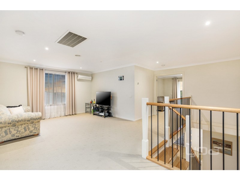 105 George Street, Taylors Hill VIC 3037