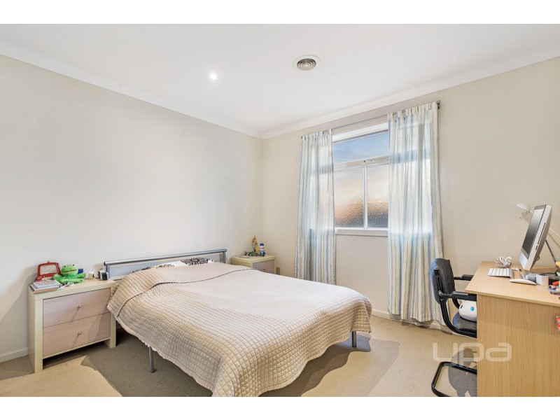 105 George Street, Taylors Hill VIC 3037