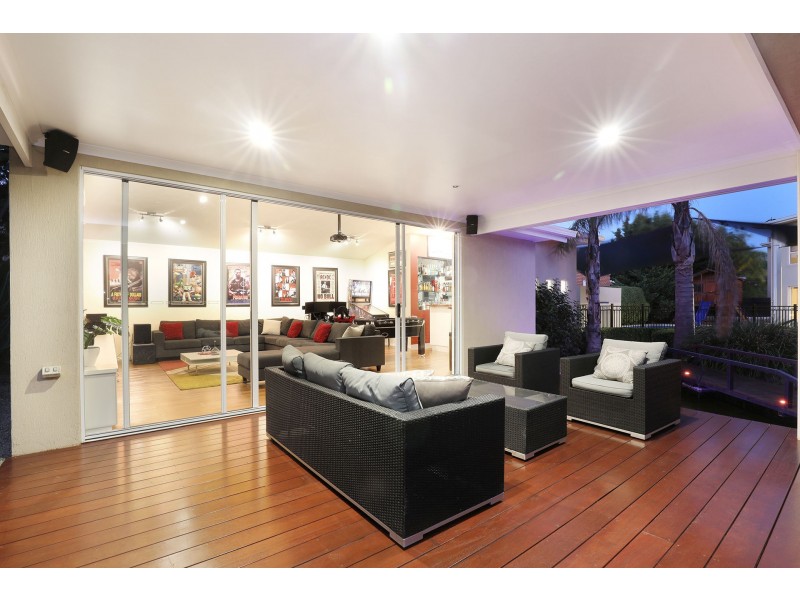 9 Elegan Court, Hillside VIC 3037