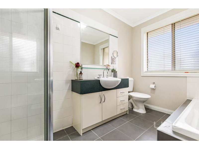 5/70 Community Hub, Sydenham VIC 3037