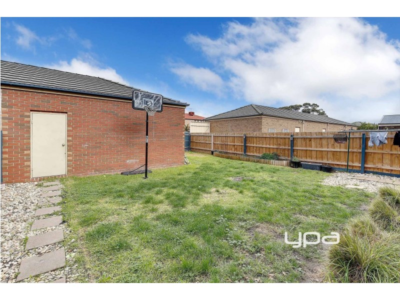 69 Jade Way, Hillside VIC 3037