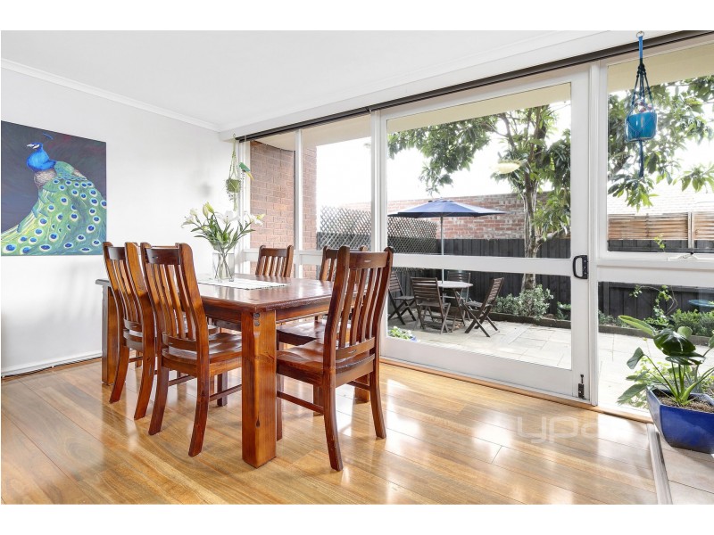 3/7 Warrigal Road, Hughesdale VIC 3166