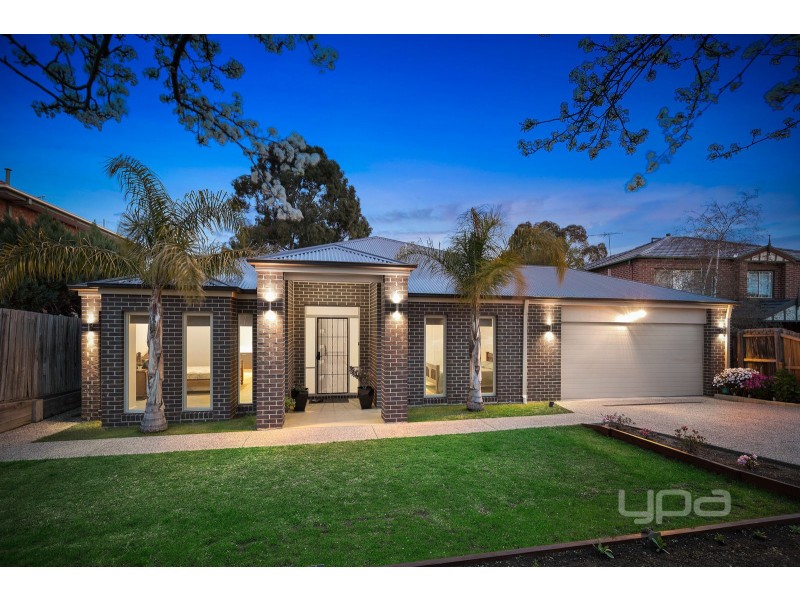 16 Rivergum Place, Hillside VIC 3037