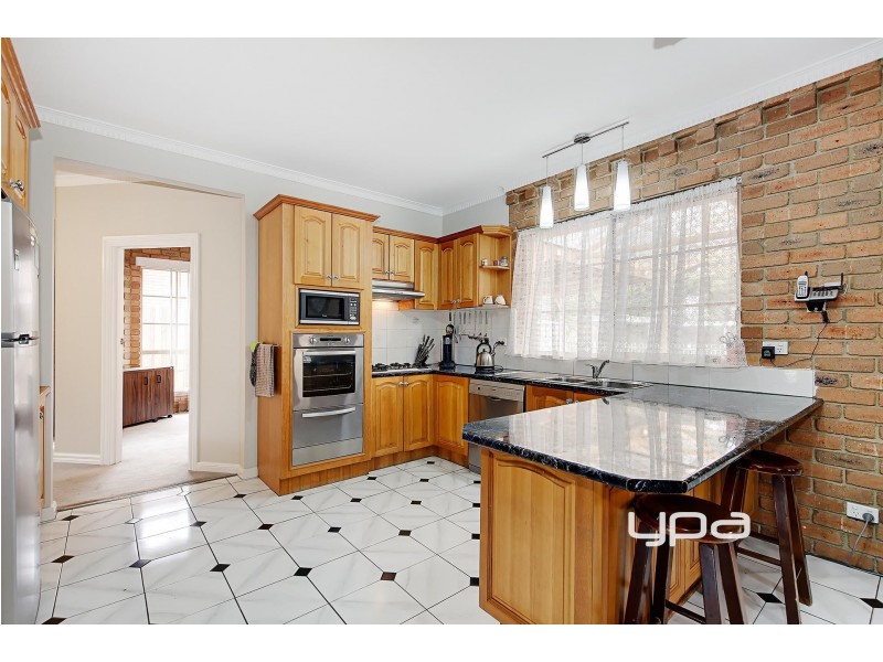 15 Rivoli Place, Keilor Lodge VIC 3038