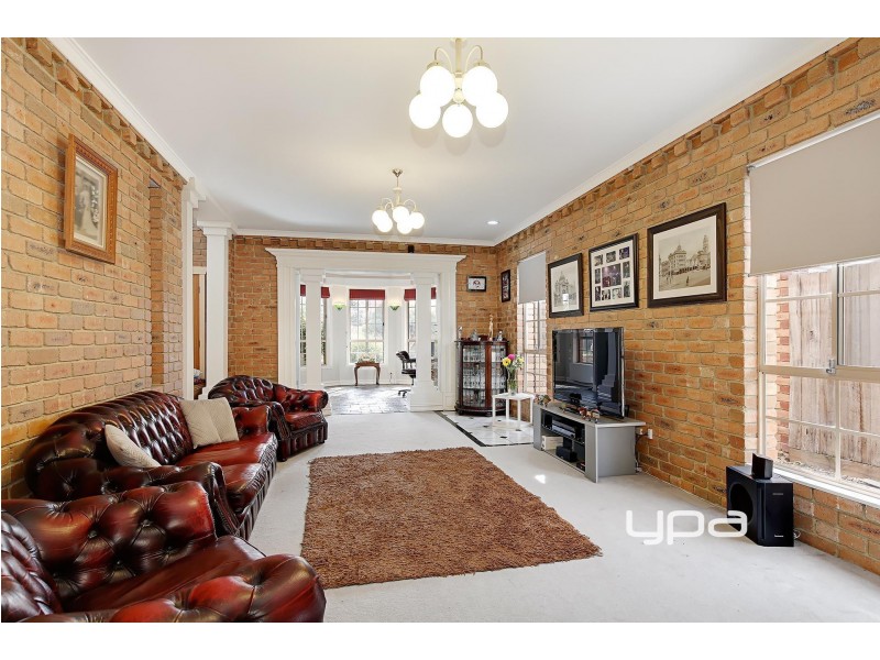 15 Rivoli Place, Keilor Lodge VIC 3038