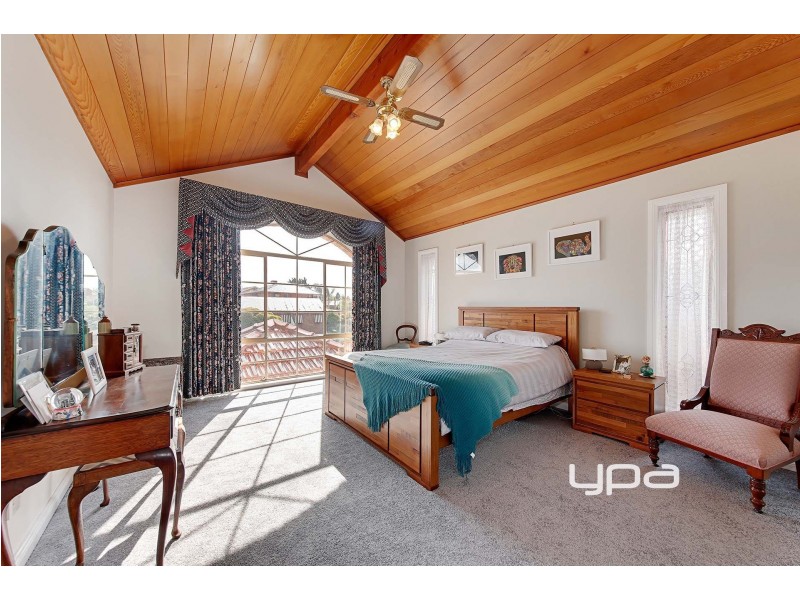 15 Rivoli Place, Keilor Lodge VIC 3038