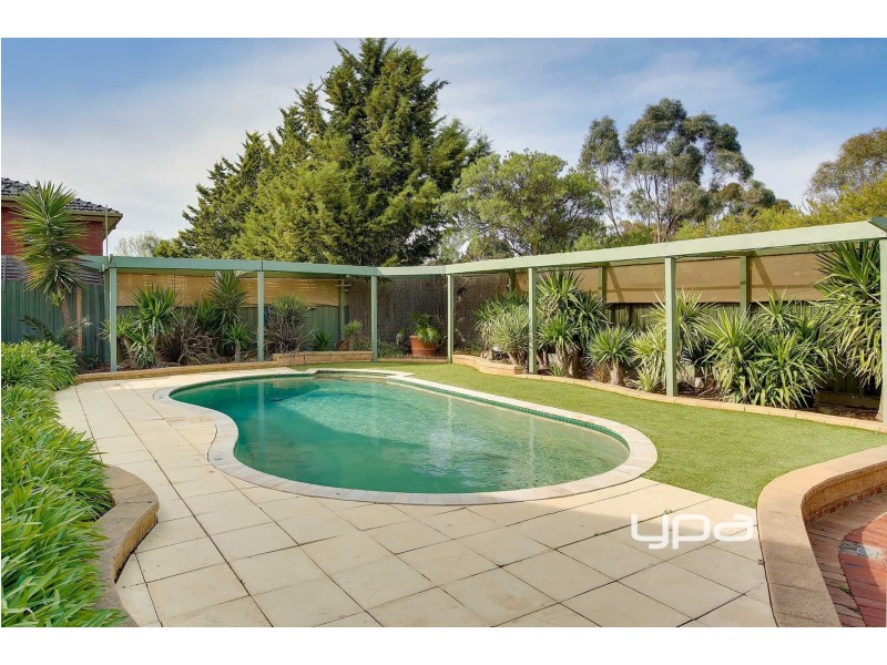 15 Rivoli Place, Keilor Lodge VIC 3038