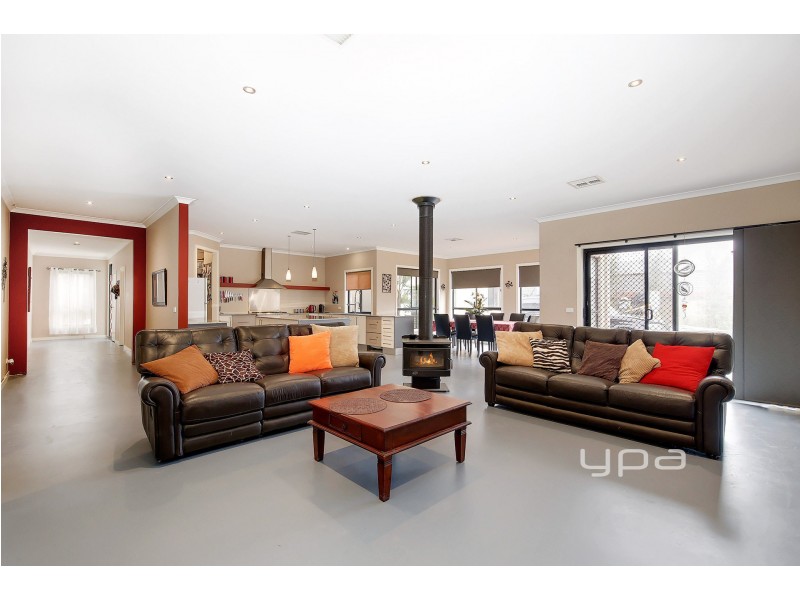 20 Warrens Brook Road, Hillside VIC 3037