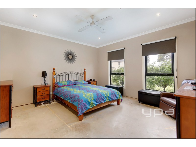 20 Warrens Brook Road, Hillside VIC 3037