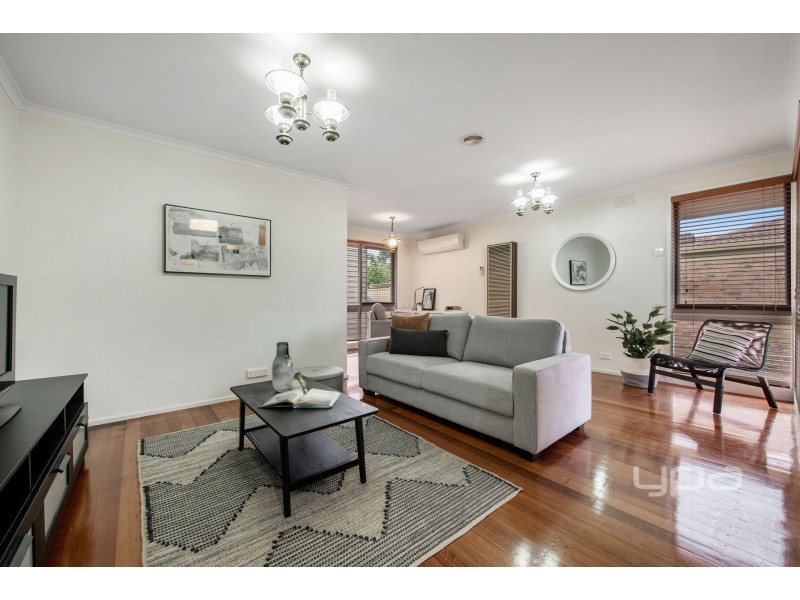 34 Wimmera Crescent, Keilor Downs VIC 3038