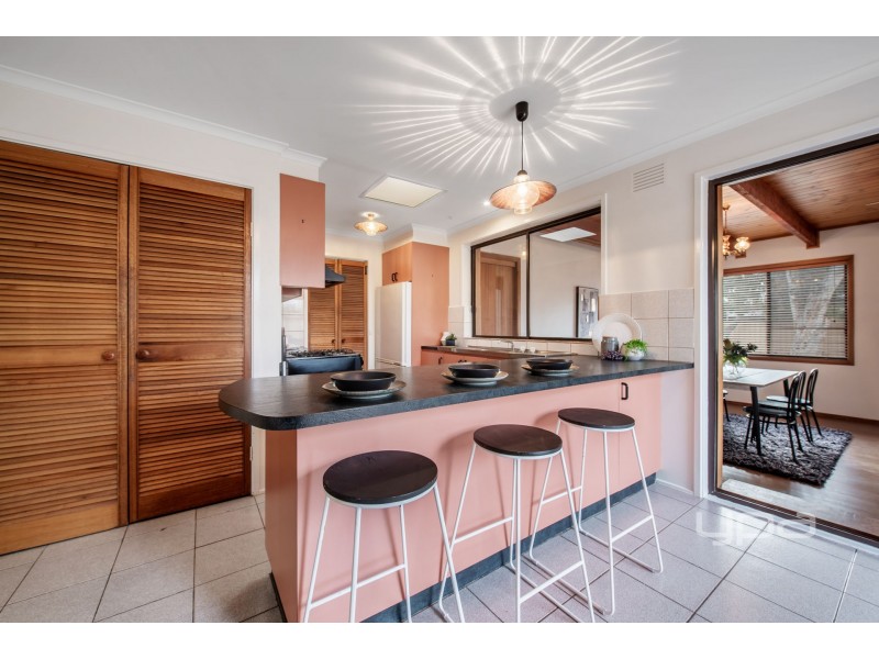 34 Wimmera Crescent, Keilor Downs VIC 3038