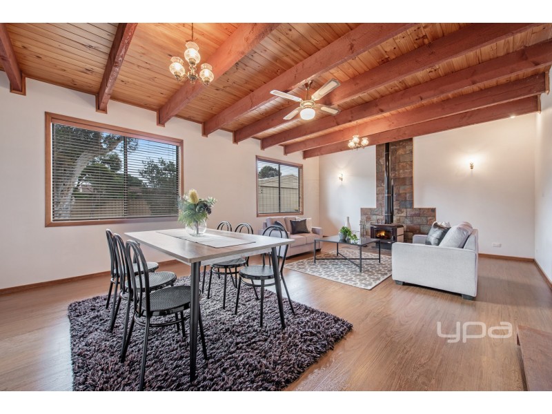 34 Wimmera Crescent, Keilor Downs VIC 3038