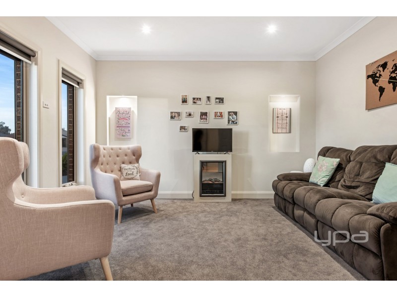 12 Beauview Court, Kurunjang VIC 3337