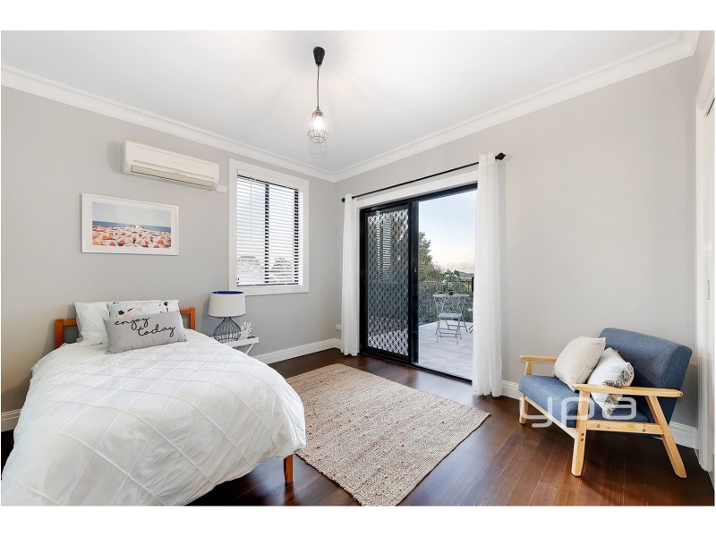 23 Sovereign Way, Hillside VIC 3037