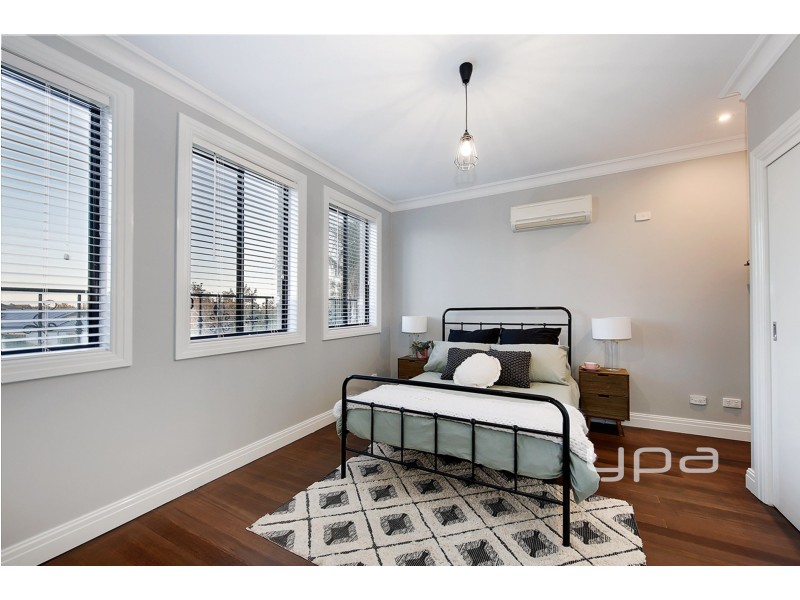 23 Sovereign Way, Hillside VIC 3037