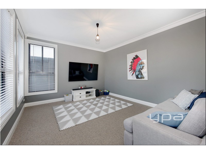 23 Sovereign Way, Hillside VIC 3037