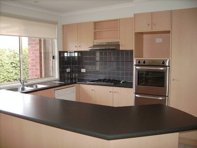 46 Allenby Road, Hillside VIC 3037