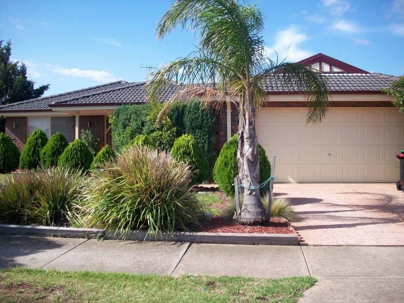 6  Sainsbury Avenue, Hillside VIC 3037