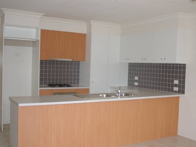 27A Wentworth Drive, Taylors Lakes VIC 3038