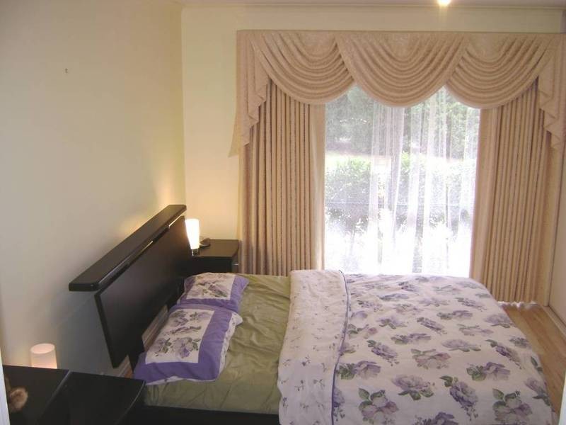 12 Orchid Square, Sydenham VIC 3037