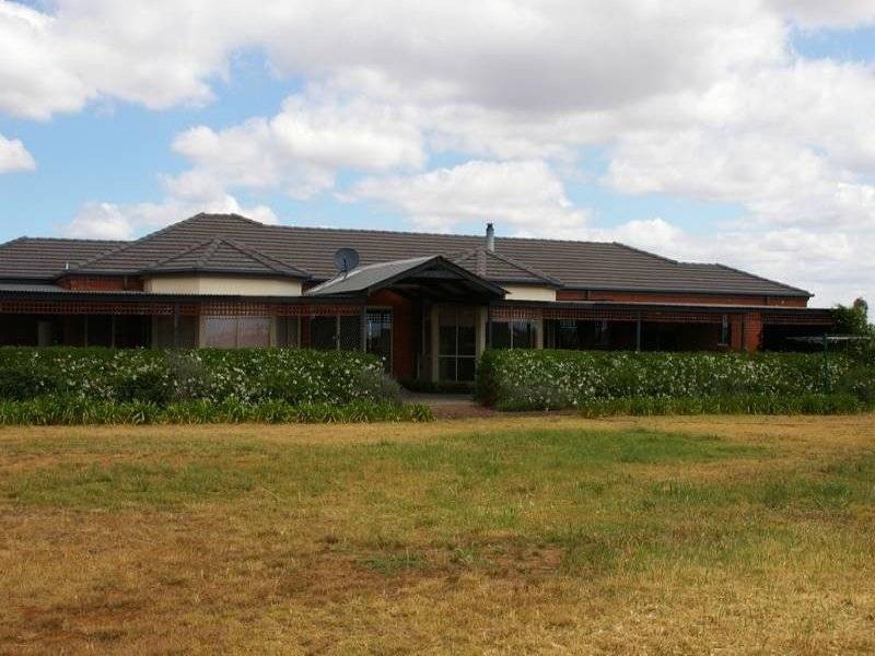 22-30 Greens Road, Melton VIC 3337