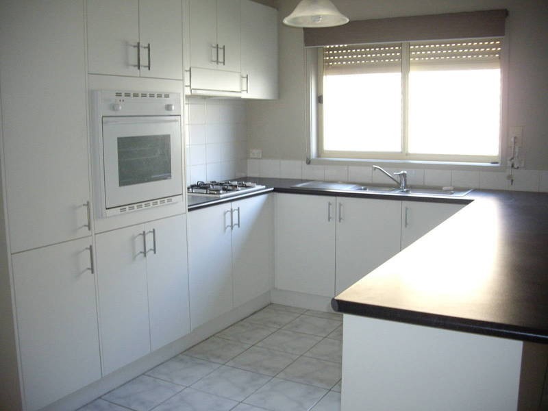 52  Hannah Avenue, Hillside VIC 3037