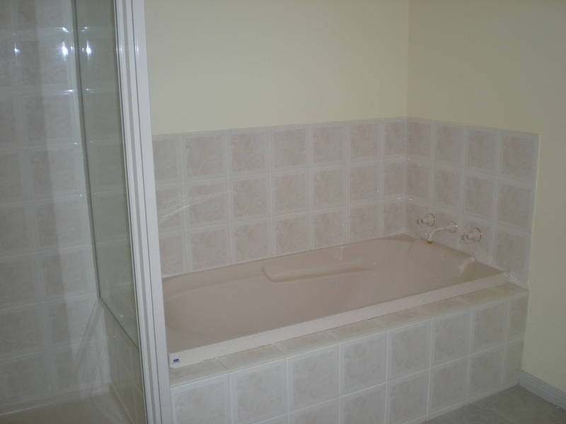 2/6  Oncidium Gardens, Keilor Downs VIC 3038