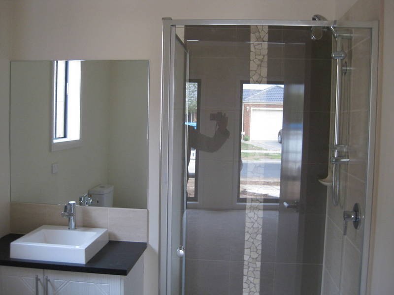 32 Roseleigh Boulevard, Sydenham VIC 3037