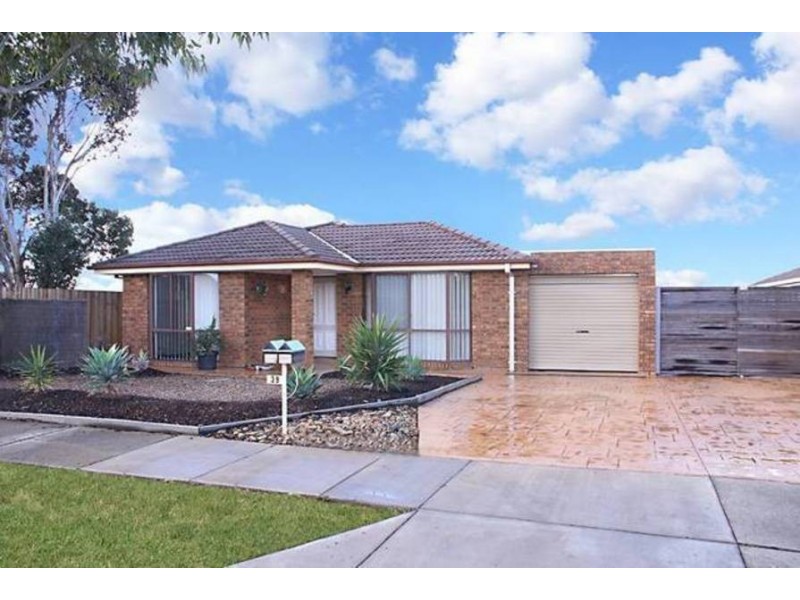 1/39 Manchester Drive, Sydenham VIC 3037