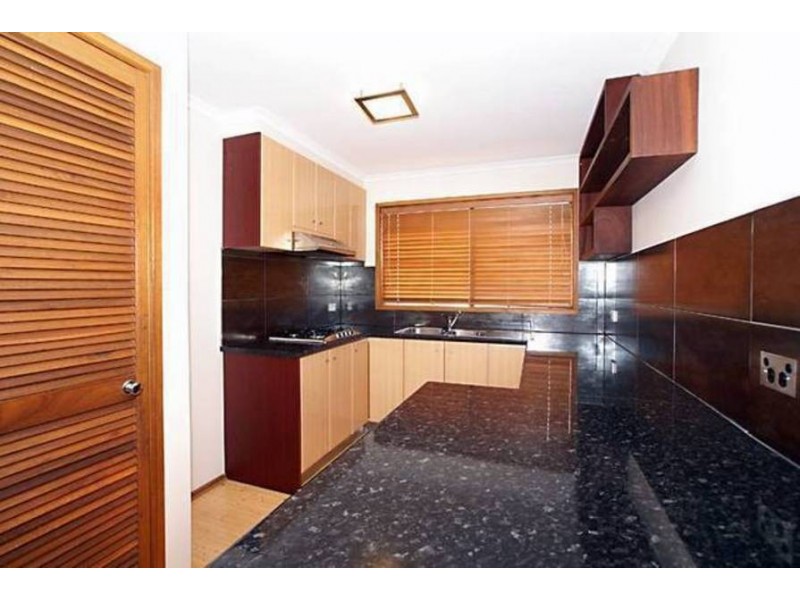 1/39 Manchester Drive, Sydenham VIC 3037