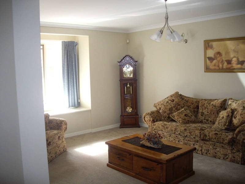 11 Longhurst Crescent, Hillside VIC 3037