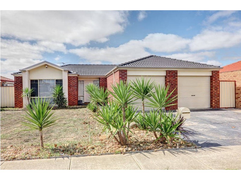 38 Botanic Drive, Hillside VIC 3037