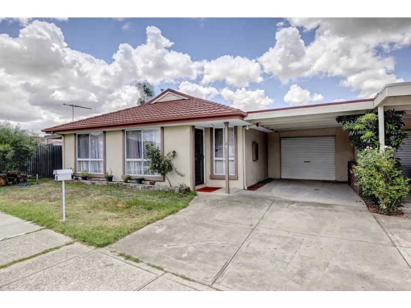 11 Charles Court, Sydenham VIC 3037