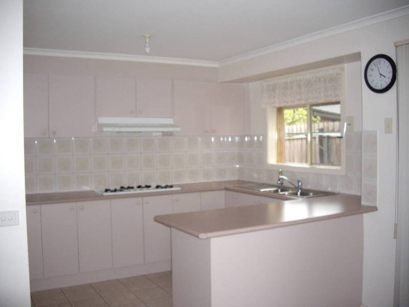 1/28 Marriot Road, Keilor Downs VIC 3038