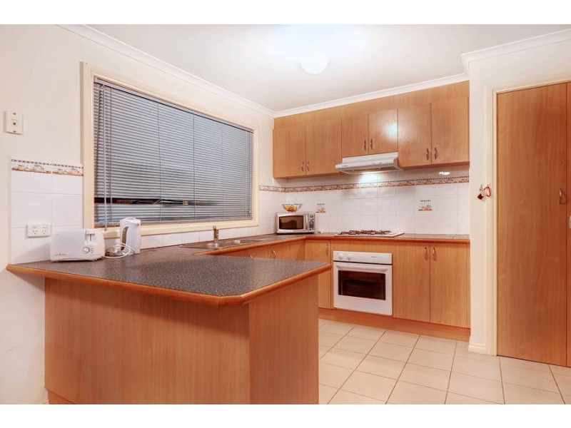 4/19 Argyll Street, Sydenham VIC 3037