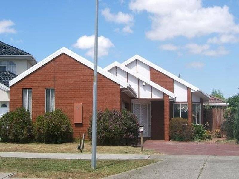 65 Pintail Crescent, Taylors Lakes VIC 3038