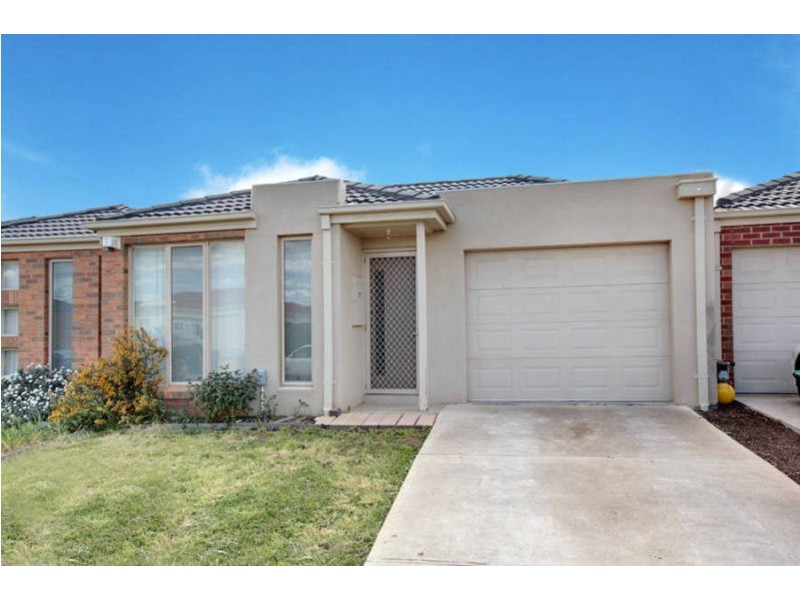 1/3 Lorraine Court, Hillside VIC 3037