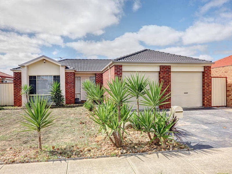 38 Botanic Drive, Hillside VIC 3037