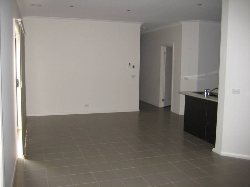 3/59 Caradon Drive, Truganina VIC 3029