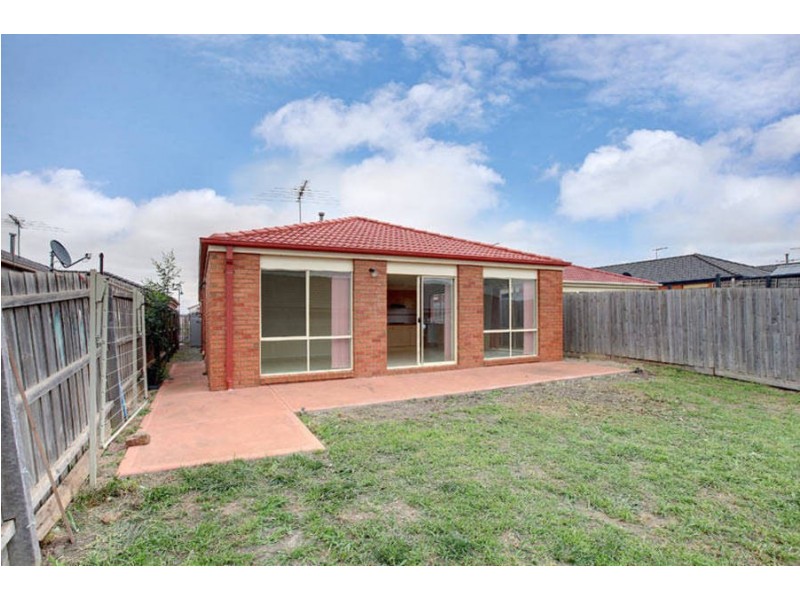 6 Clyde Close, Taylors Hill VIC 3037