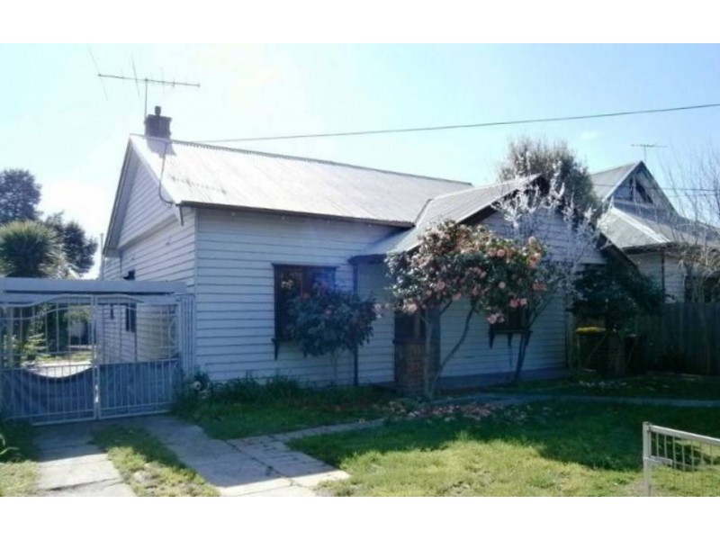 98 Leamington Street, Reservoir VIC 3073