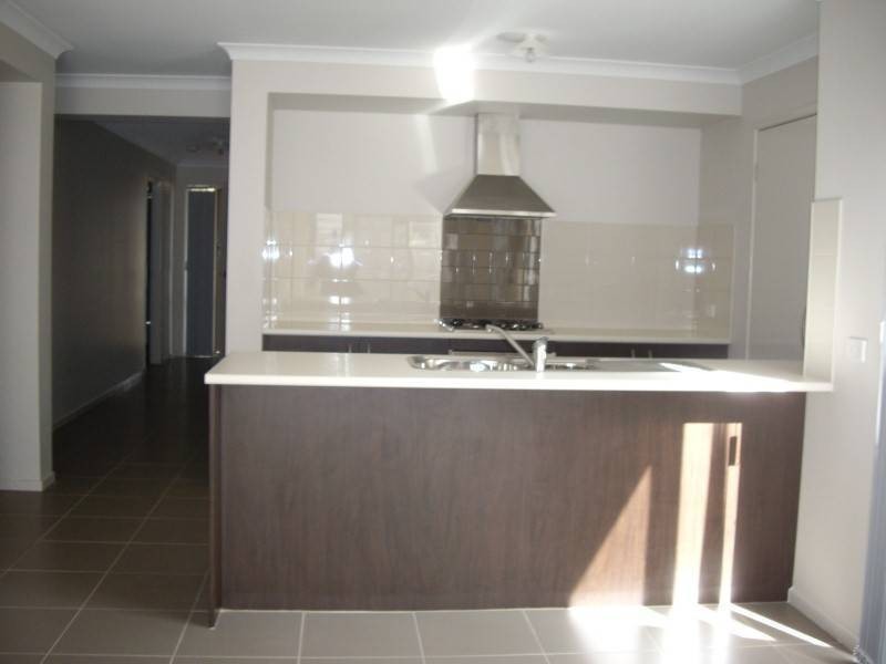 30 Said Parade, Tarneit VIC 3029