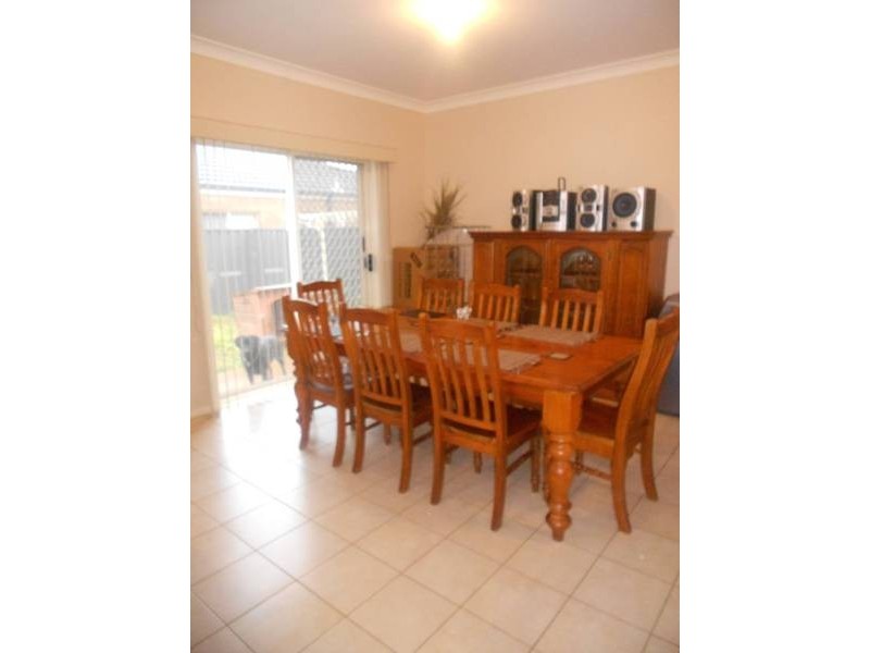 12 Klippel Way, Caroline Springs VIC 3023