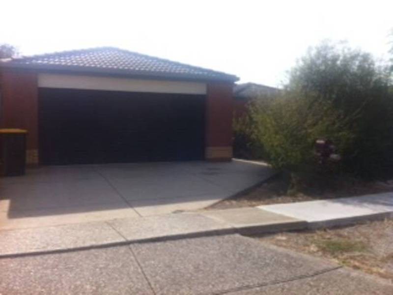 14 Brindalee Way, Hillside VIC 3037