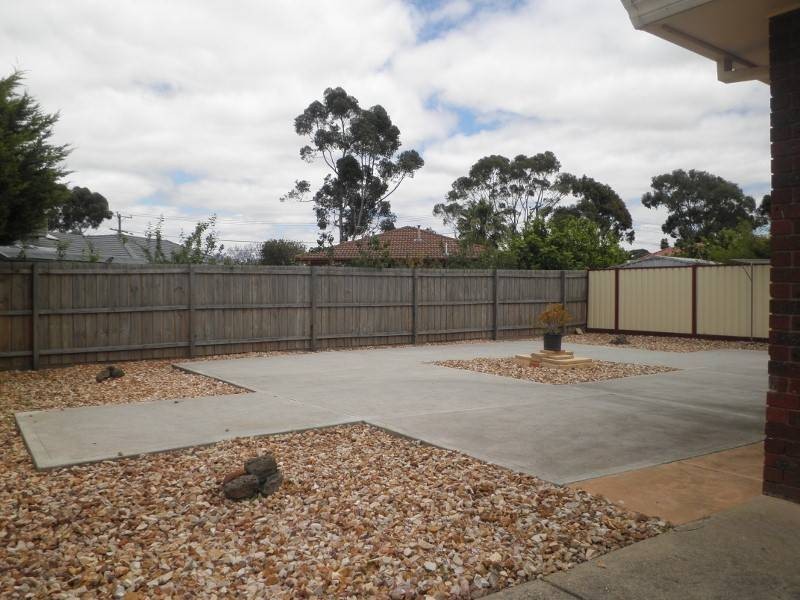 31  Entally Drive, Albanvale VIC 3021